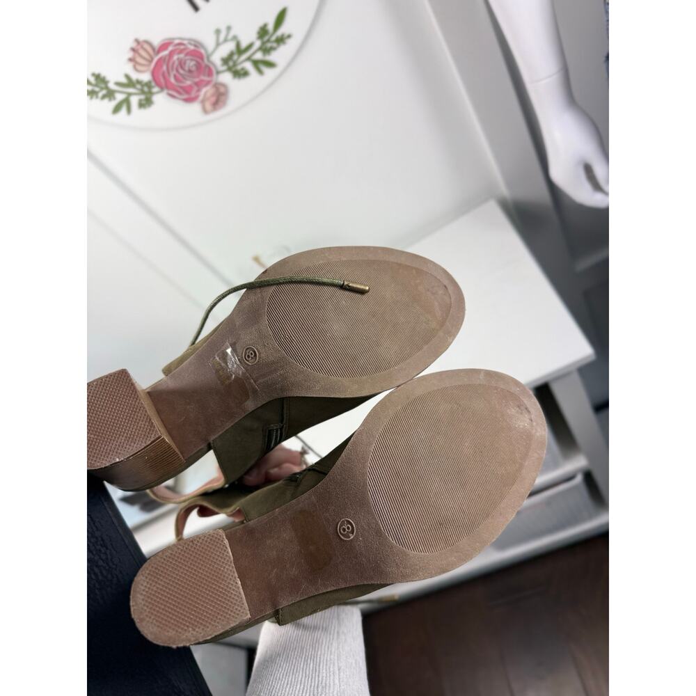 Beautiful Charlotte Rouse Shoes Size 8 - Picture 6 of 8